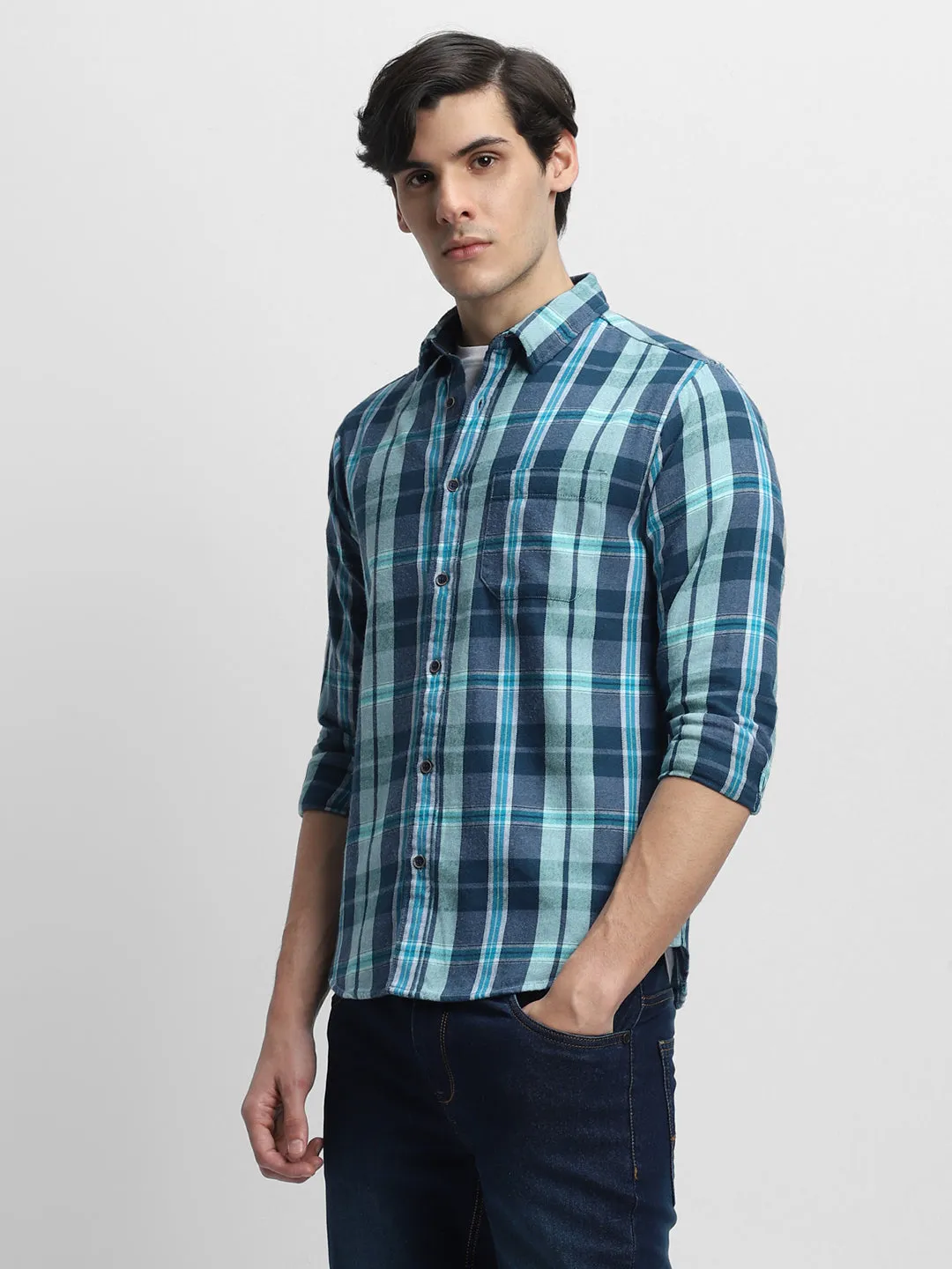 Men's Button Down Collar Slim Fit Washed Blue Denim Shirt