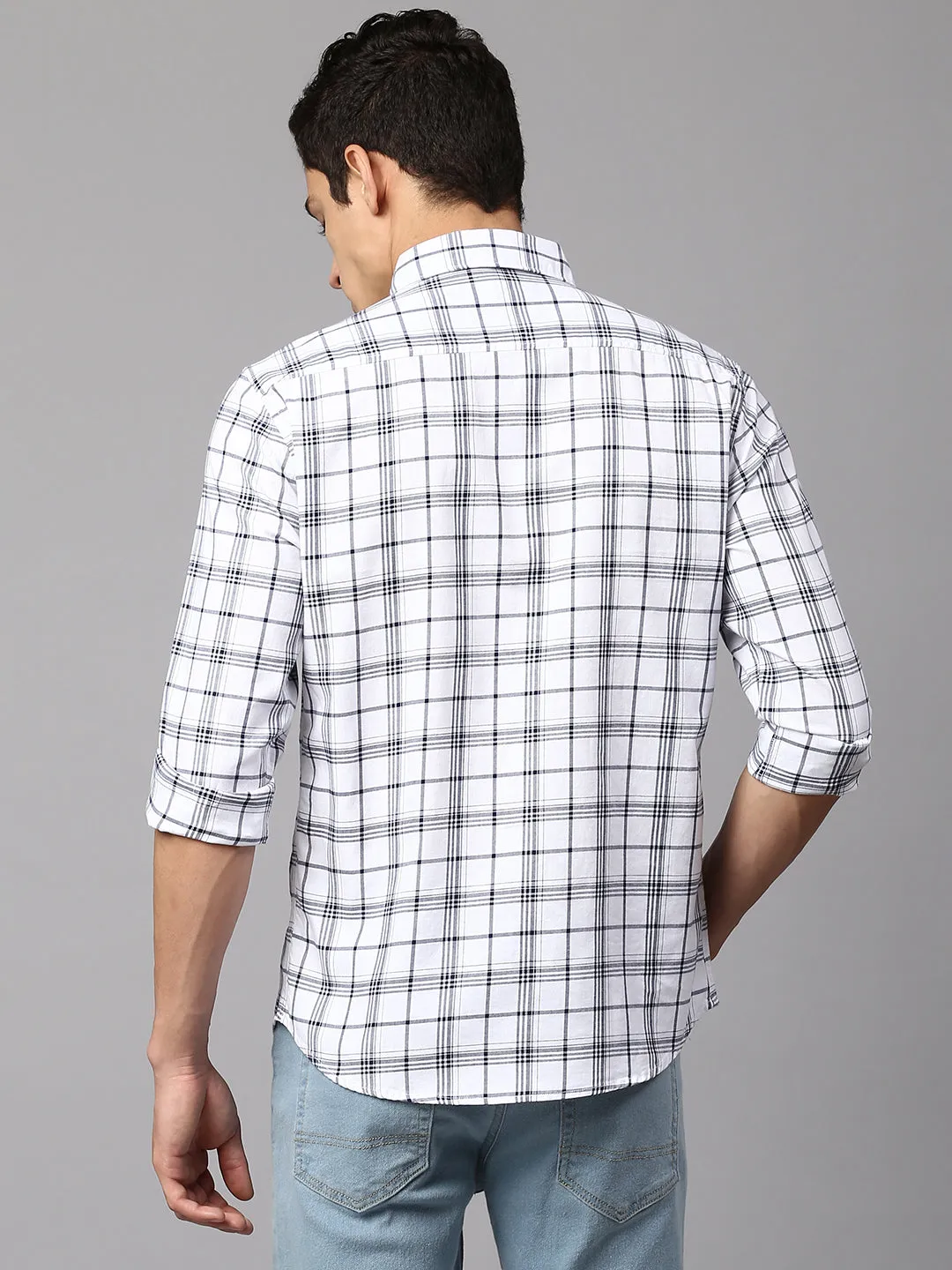 Men's Checkered White Slim Fit Casual Shirt  Spread Collar