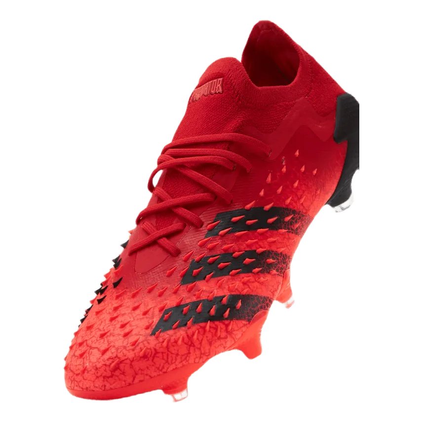 Predator Freak .1 L Fg Red / Core Black / Solar Red