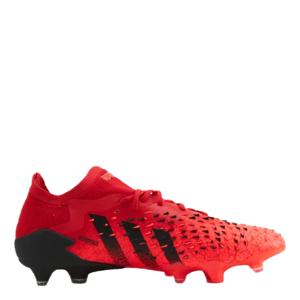 Predator Freak .1 L Fg Red / Core Black / Solar Red
