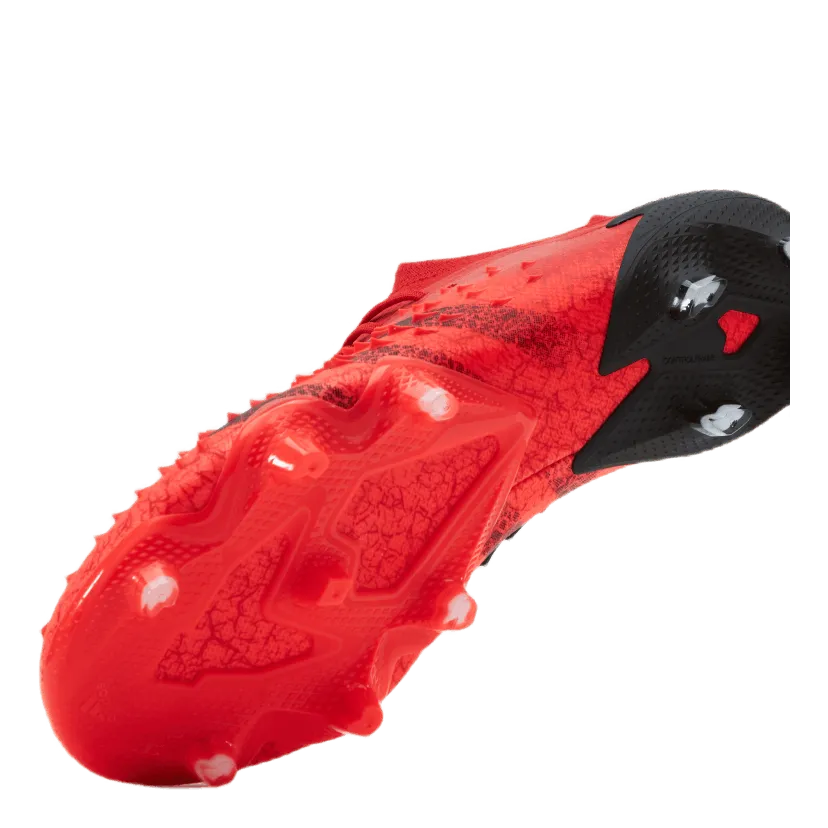Predator Freak .1 L Fg Red / Core Black / Solar Red