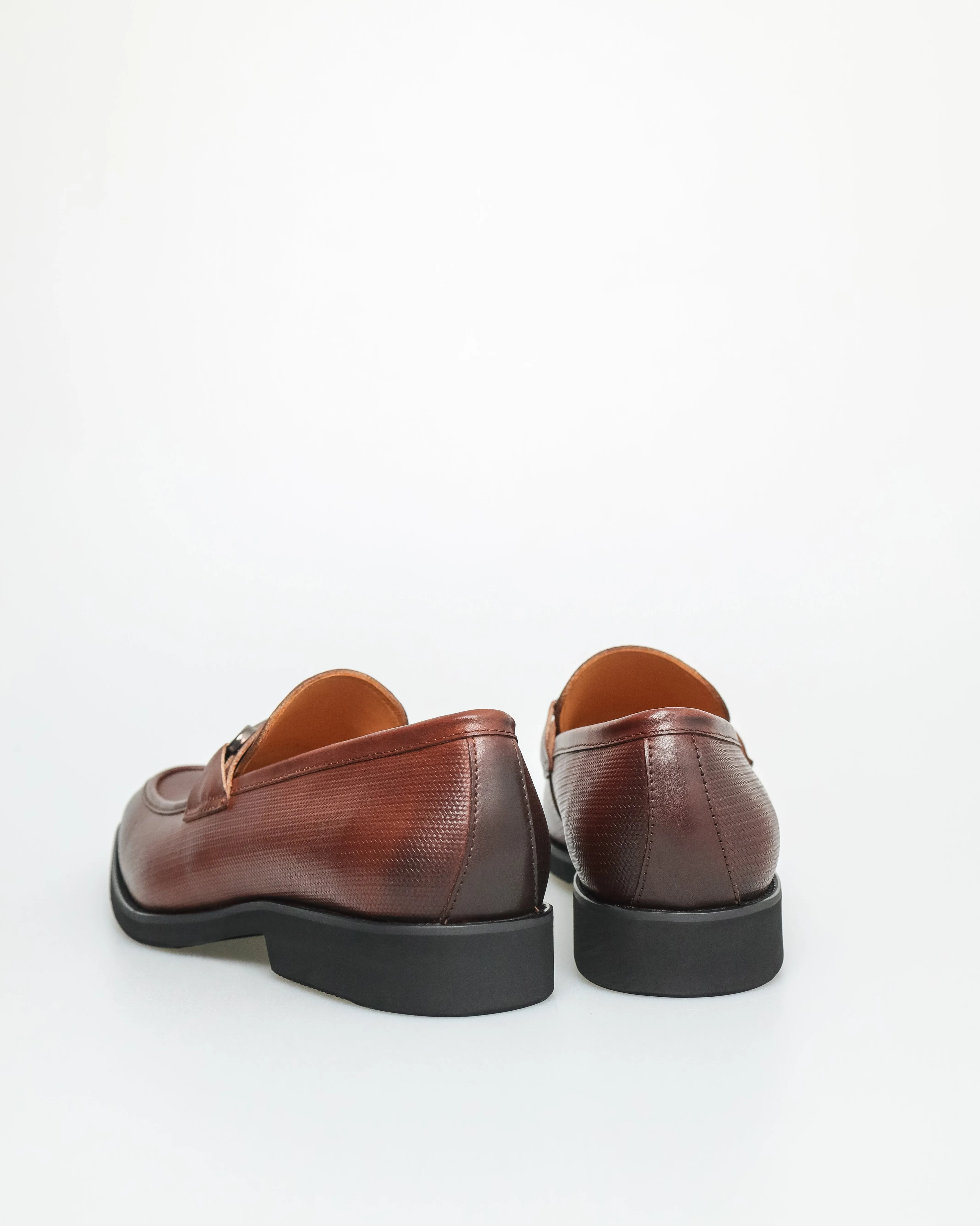 Tomaz F336 Men's SleekEdge Buckle Loafer