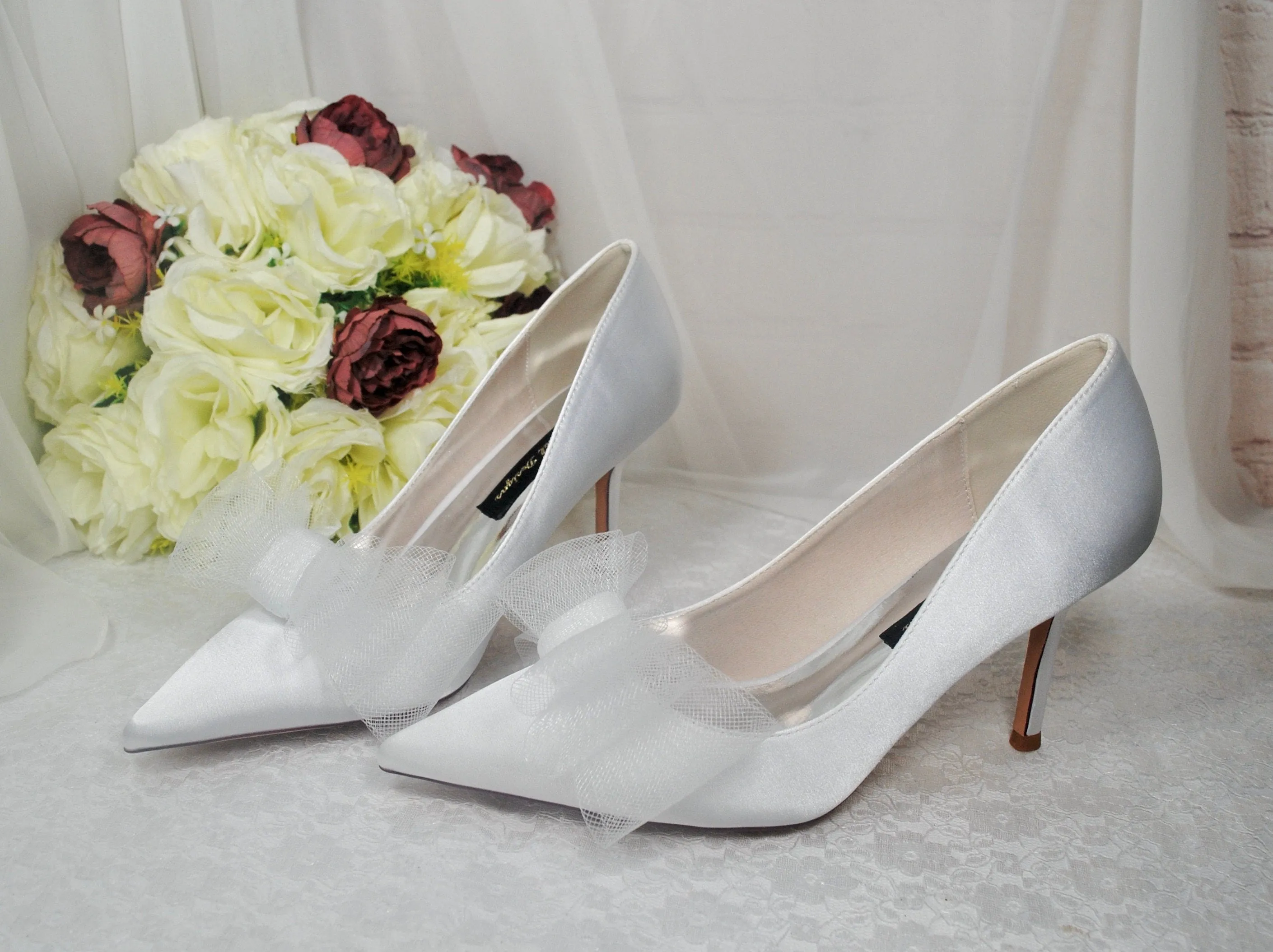 Wedding Shoe Clips, White Bow Clip Bridal Shoe, White Bows Handmade Clips For Bride. Custom Colour Structured Wedding Shoe Bows